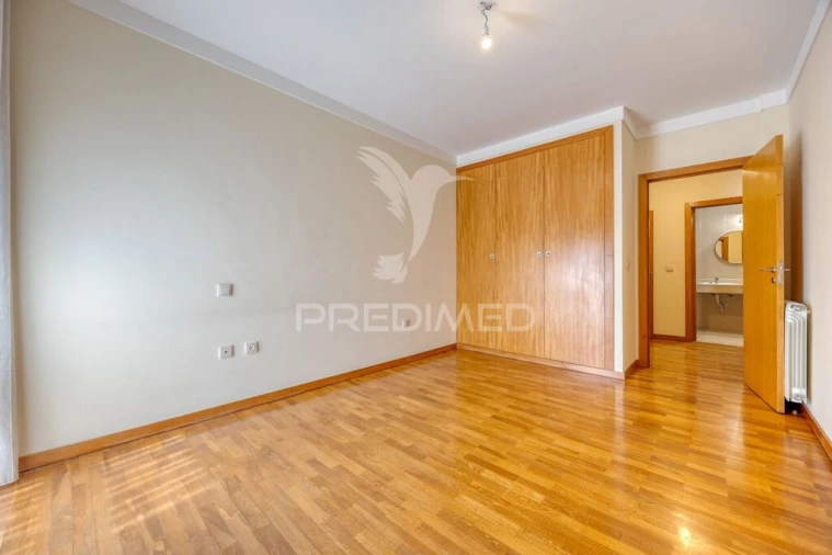 Apartamento T2 para Venda em Moreira Foto 20