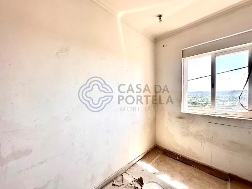 Prédio para Venda em Encosta do Sol Foto 52