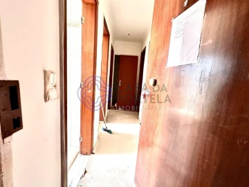 Prédio para Venda em Encosta do Sol
