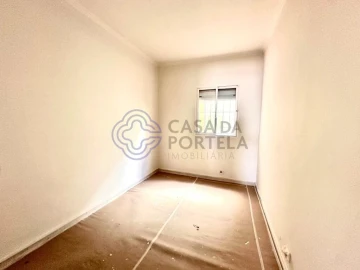 Prédio para Venda em Encosta do Sol