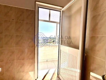 Prédio para Venda em Encosta do Sol