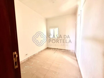 Prédio para Venda em Encosta do Sol
