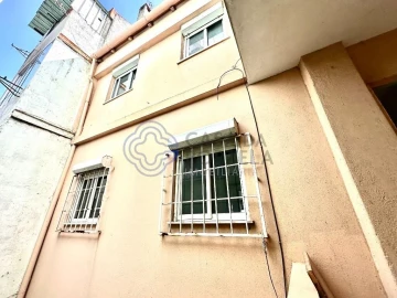 Prédio para Venda em Encosta do Sol