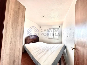 Prédio para Venda em Encosta do Sol