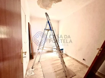 Prédio para Venda em Encosta do Sol