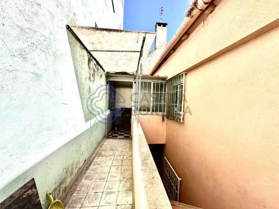 Prédio para Venda em Encosta do Sol Foto 11