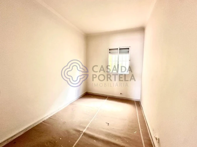 Prédio para Venda em Encosta do Sol Foto 24