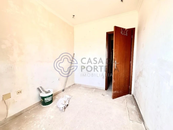Prédio para Venda em Encosta do Sol Foto 53
