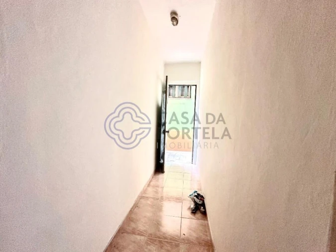 Prédio para Venda em Encosta do Sol Foto 22
