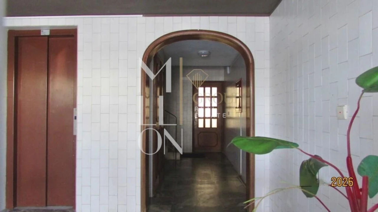 Apartamento T2 para Venda em Paranhos Foto 4
