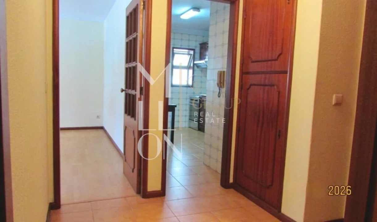 Apartamento T2 para Venda em Paranhos Foto 7
