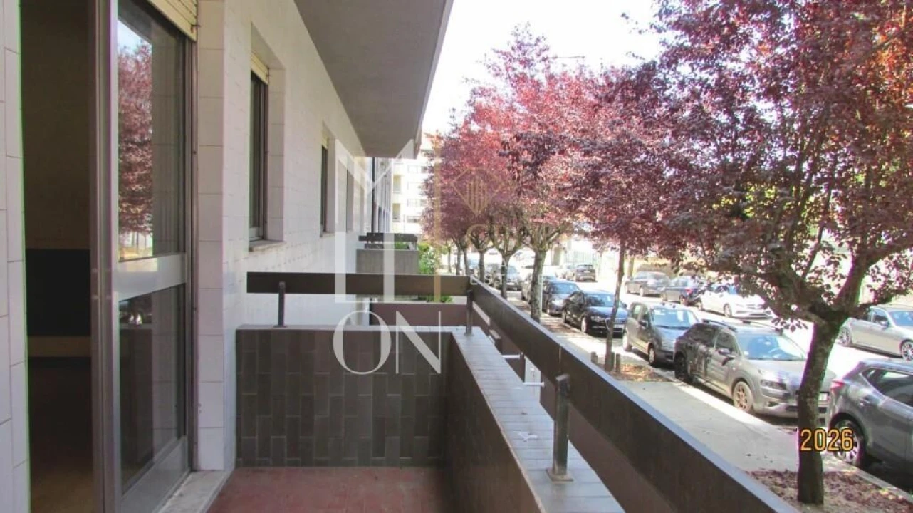 Apartamento T2 para Venda em Paranhos Foto 11