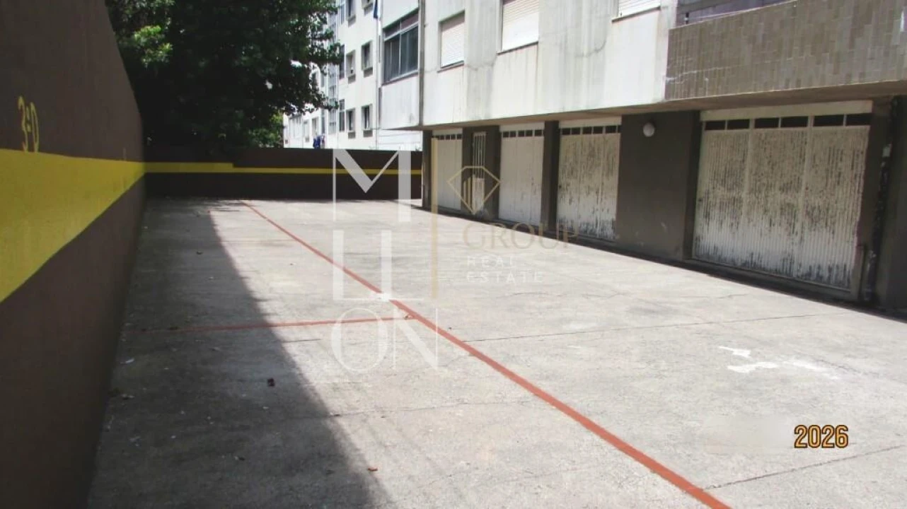 Apartamento T2 para Venda em Paranhos Foto 21
