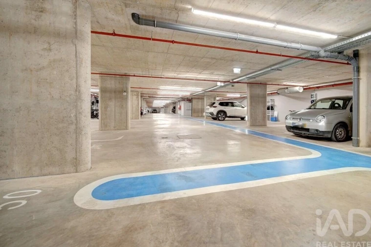 Apartamento T2 para Arrendamento em São Vicente Foto 18