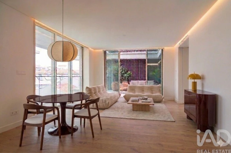 Apartamento T2 para Arrendamento em São Vicente Foto 7