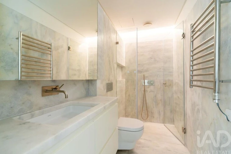 Apartamento T2 para Arrendamento em São Vicente Foto 13