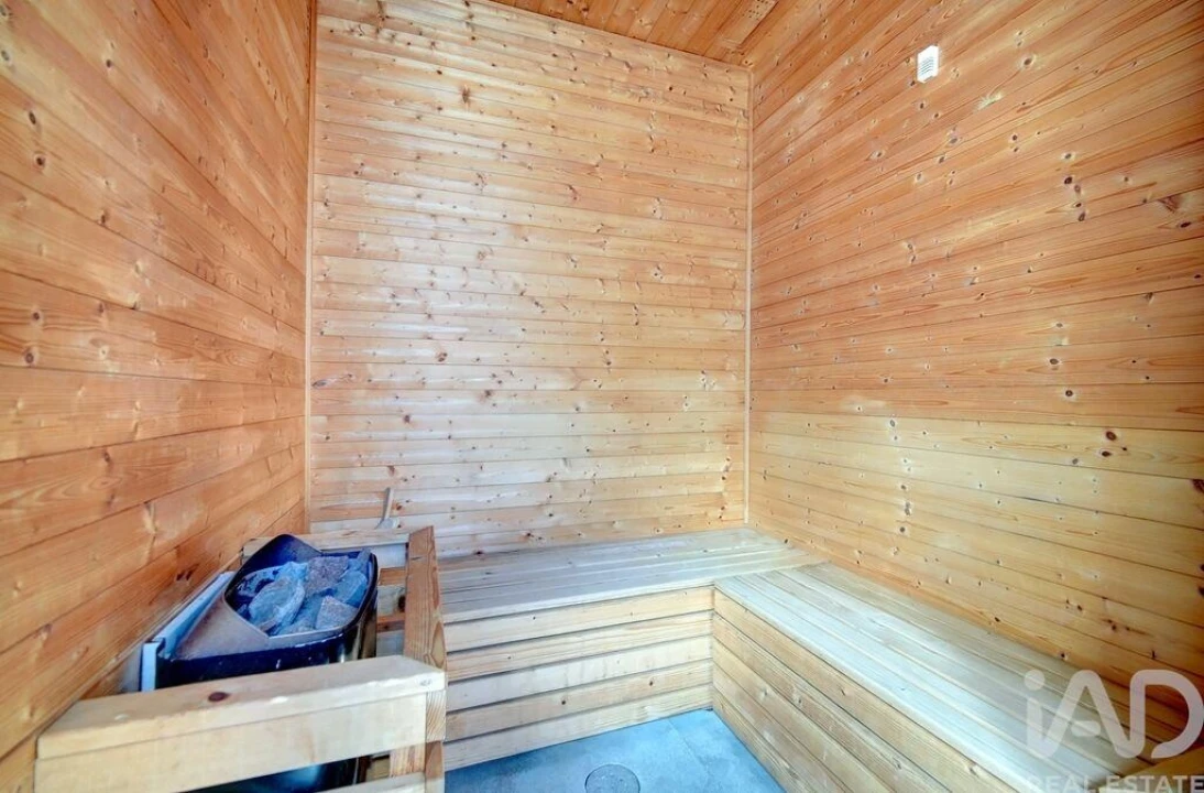 Apartamento T2 para Arrendamento em São Vicente Foto 16