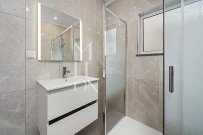 Apartamento T3 para Venda em Portimão