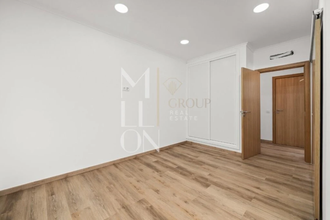 Apartamento T3 para Venda em Portimão Foto 18