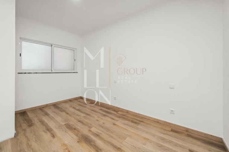 Apartamento T3 para Venda em Portimão Foto 19
