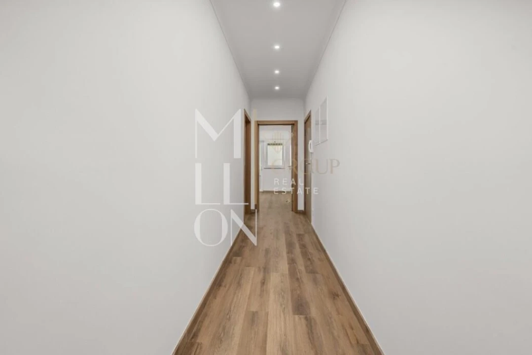 Apartamento T3 para Venda em Portimão Foto 21