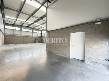 Armazém para Arrendamento em Adaufe