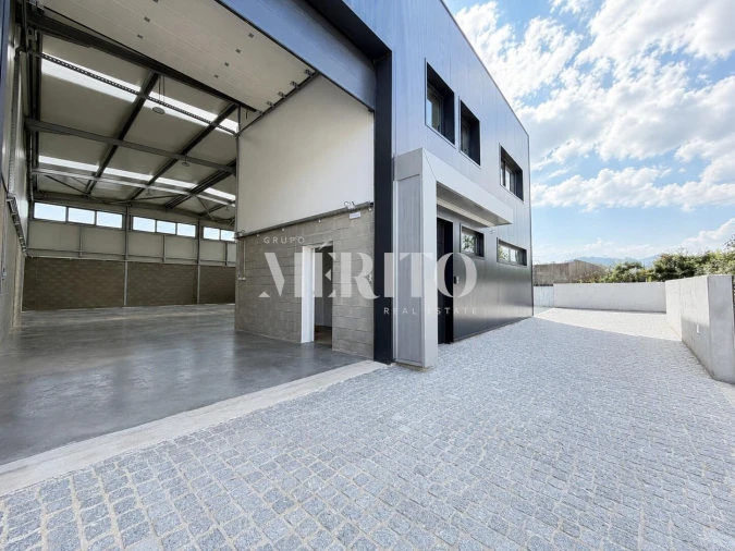 Armazém para Arrendamento em Adaufe Foto 6