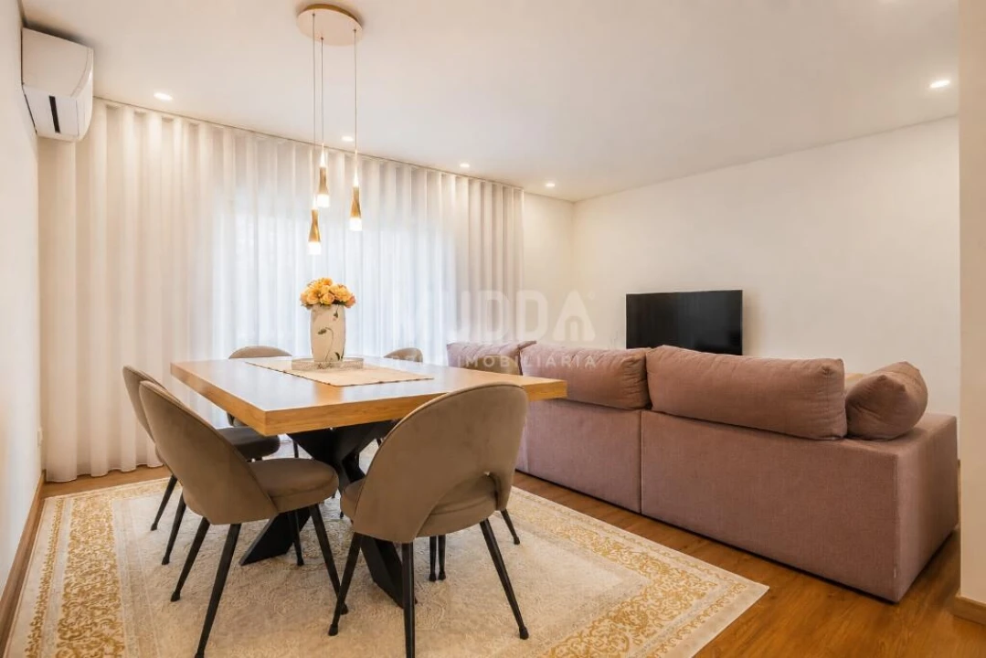 Apartamento T3 para Venda em Vila de Cucujães Foto 1