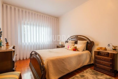 Apartamento T3 para Venda em Vila de Cucujães