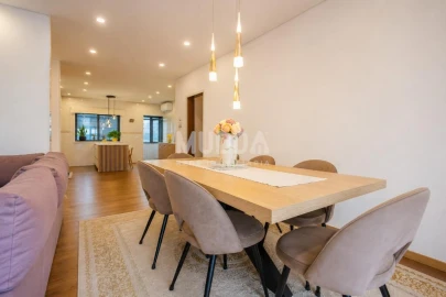 Apartamento T3 para Venda em Vila de Cucujães