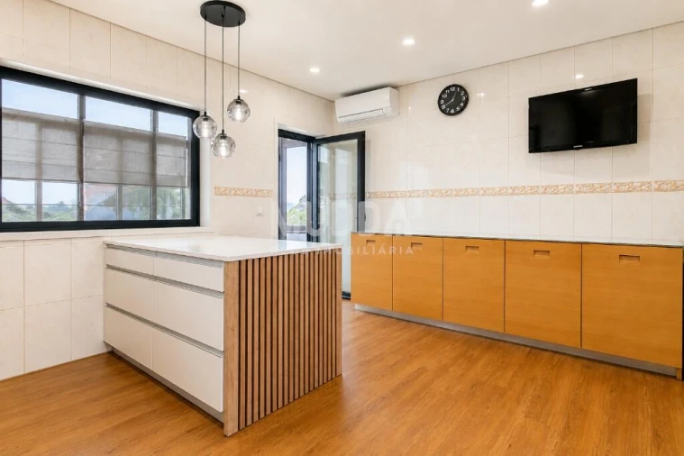 Apartamento T3 para Venda em Vila de Cucujães Foto 10