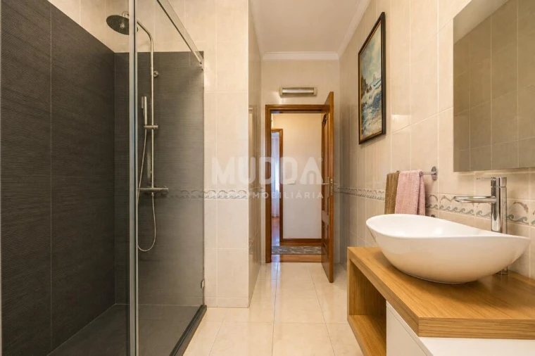 Apartamento T3 para Venda em Vila de Cucujães Foto 17