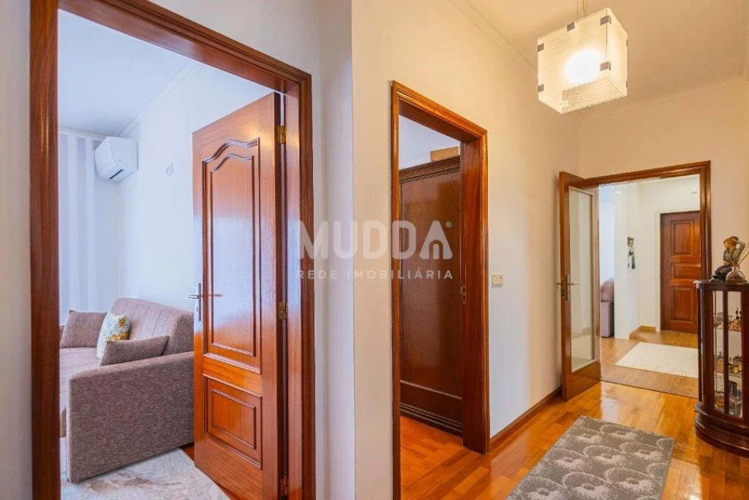 Apartamento T3 para Venda em Vila de Cucujães Foto 19