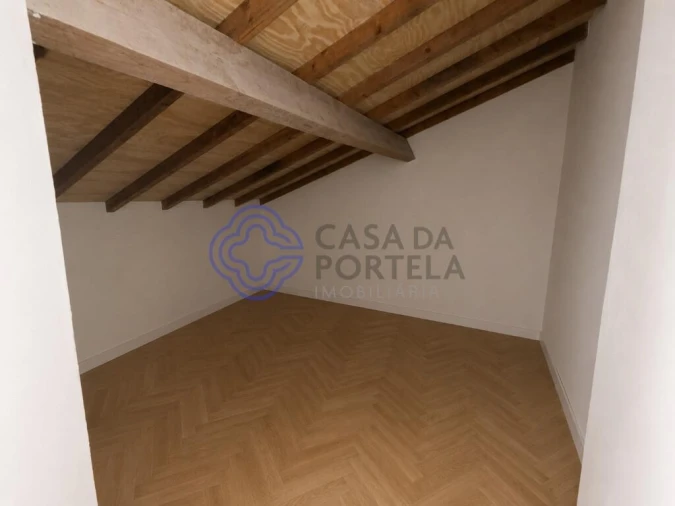Prédio para Venda em Cedofeita, Santo Ildefonso, Sé, Miragaia, São Nicolau e Vitória Foto 37