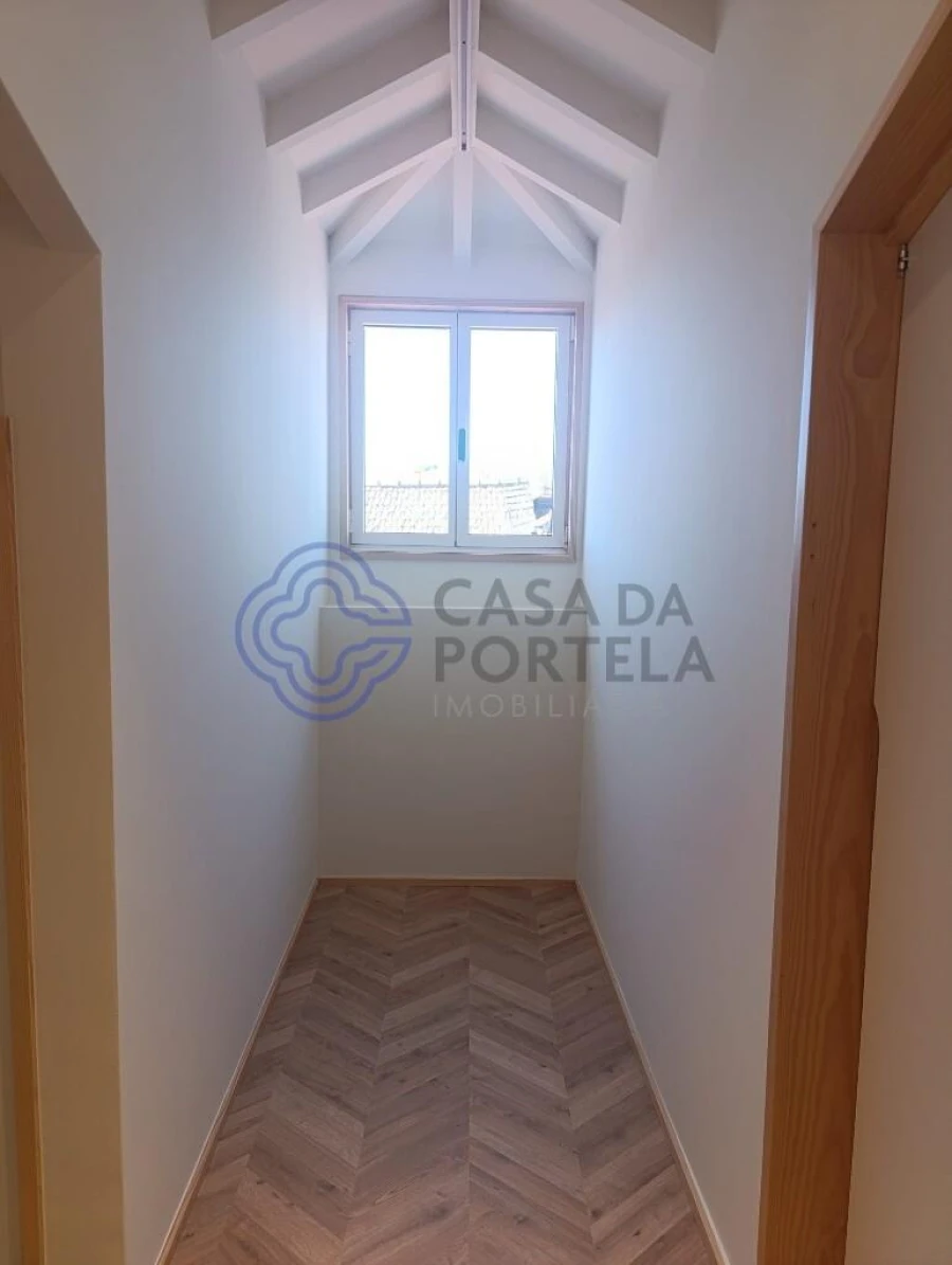 Prédio para Venda em Cedofeita, Santo Ildefonso, Sé, Miragaia, São Nicolau e Vitória Foto 37