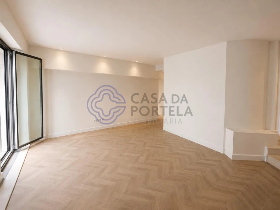 Prédio para Venda em Cedofeita, Santo Ildefonso, Sé, Miragaia, São Nicolau e Vitória Foto 48
