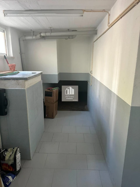 Garagem para Venda em Costa da Caparica