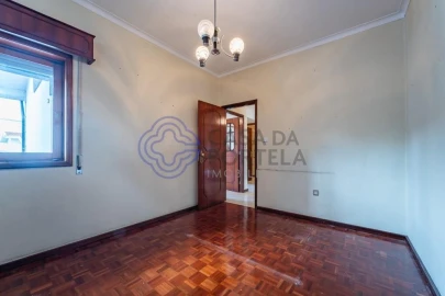 Moradia T3 para Venda em Madalena