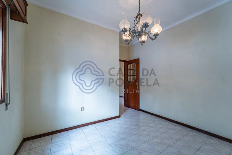 Moradia T3 para Venda em Madalena Foto 18