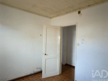 Moradia T4 para Venda em Madalena