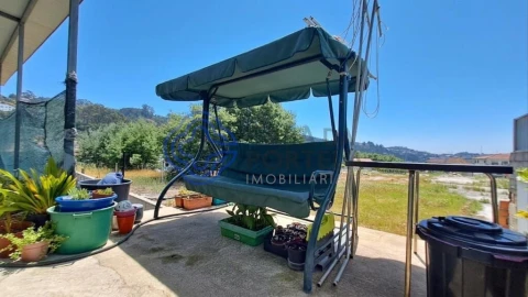 Moradia T2 para Venda em Rebordosa