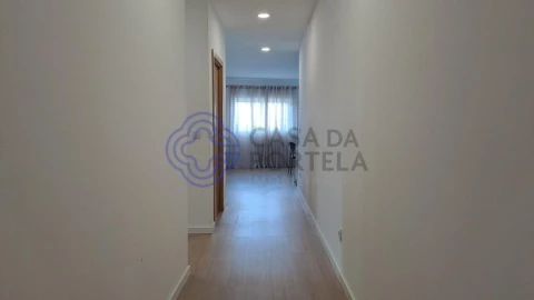 Moradia T2 para Venda em Rebordosa