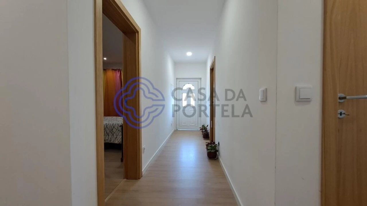 Moradia T2 para Venda em Rebordosa Foto 9