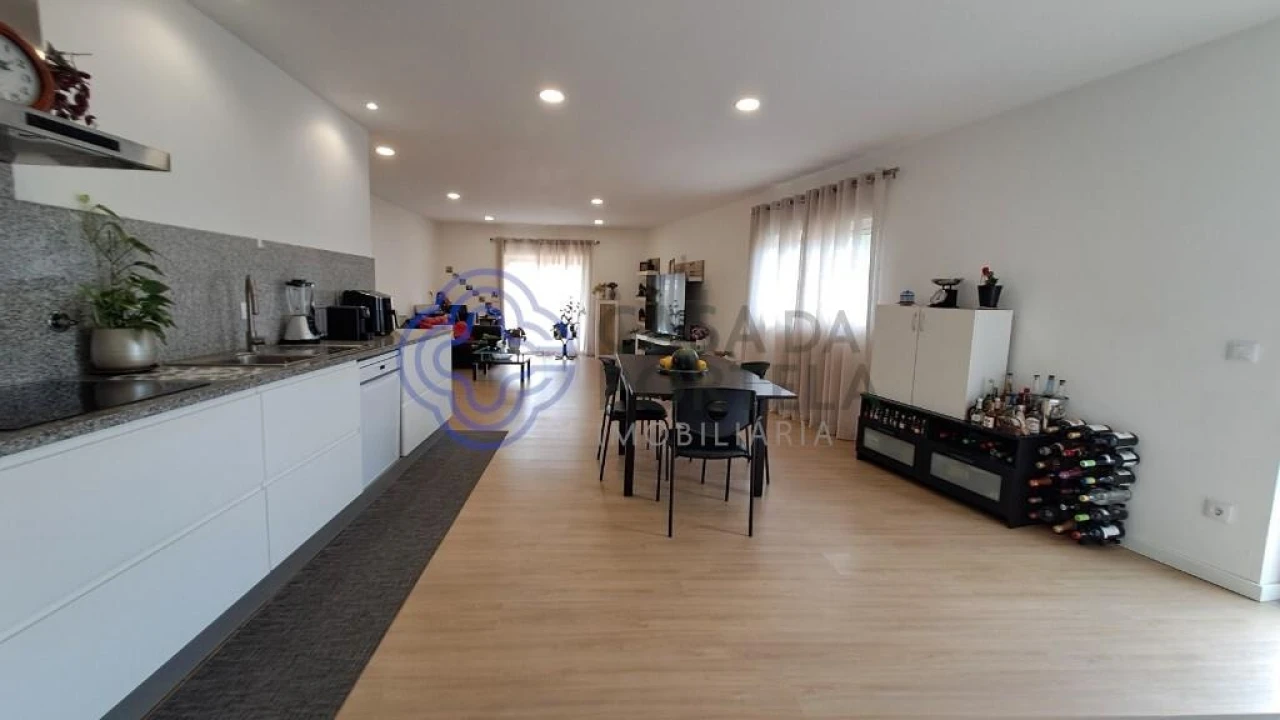 Moradia T2 para Venda em Rebordosa Foto 17