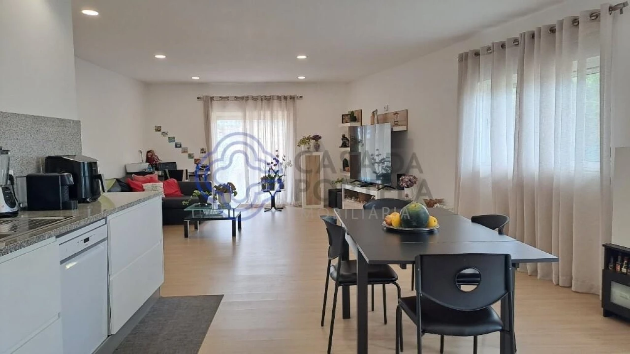 Moradia T2 para Venda em Rebordosa Foto 18