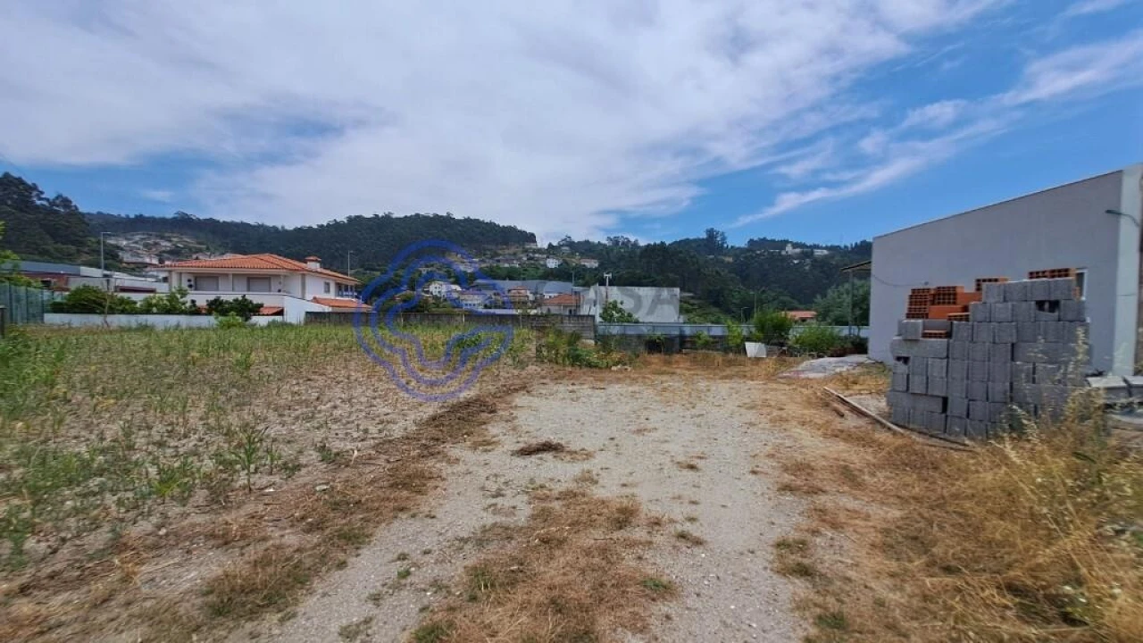 Moradia T2 para Venda em Rebordosa Foto 41