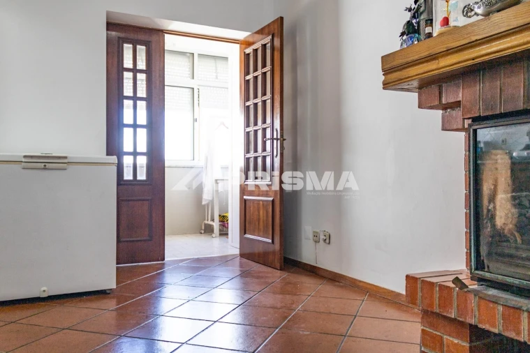 Apartamento T2 para Venda em Alcains Foto 6