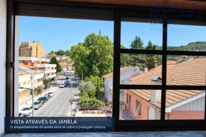 Apartamento T3 para Venda em Sé, Santa Maria e Meixedo
