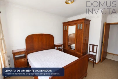 Apartamento T3 para Venda em Sé, Santa Maria e Meixedo
