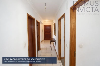 Apartamento T3 para Venda em Sé, Santa Maria e Meixedo